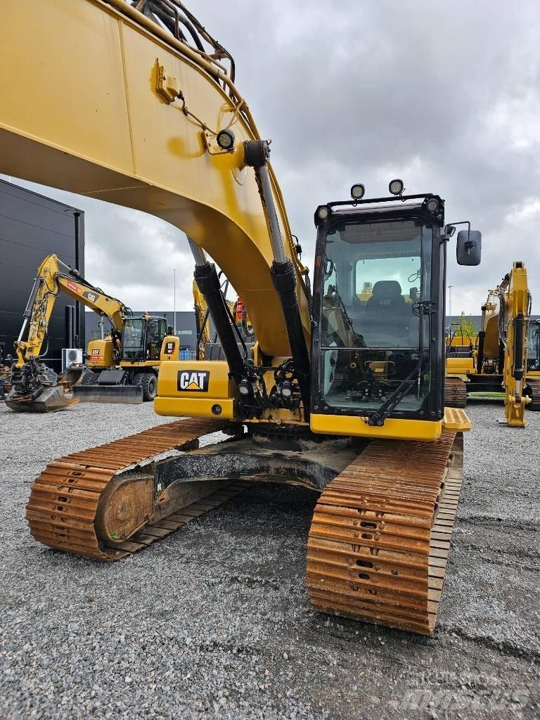 CAT 320 履带挖掘机
