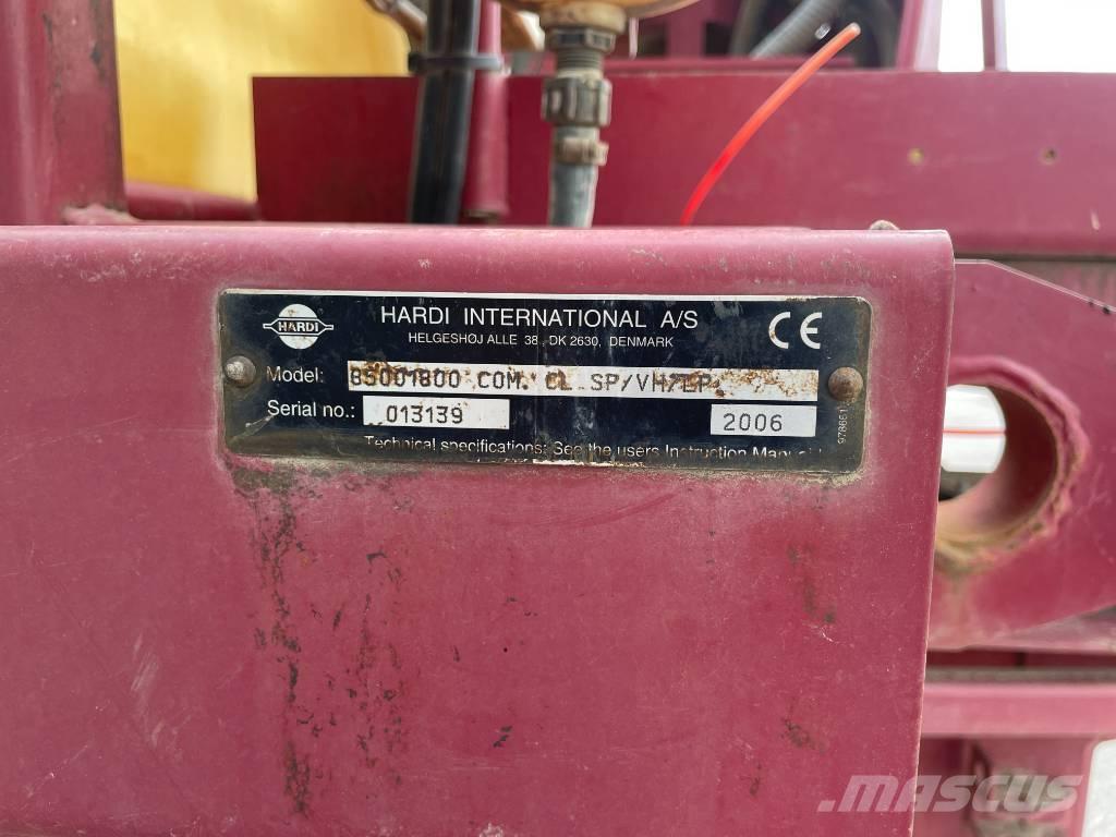 Hardi 2800LPY 牵引式喷雾机