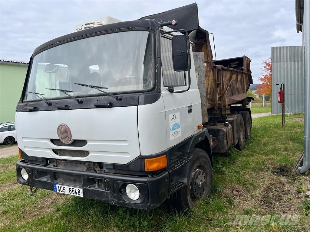 Tatra T 815 6X6 自卸式货车