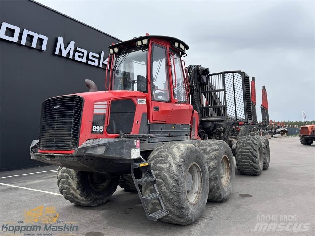 Komatsu 895 集运机