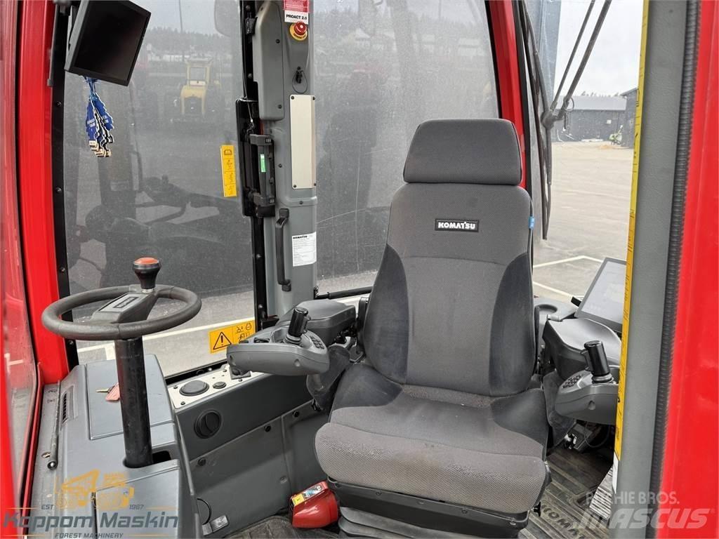 Komatsu 895 集运机