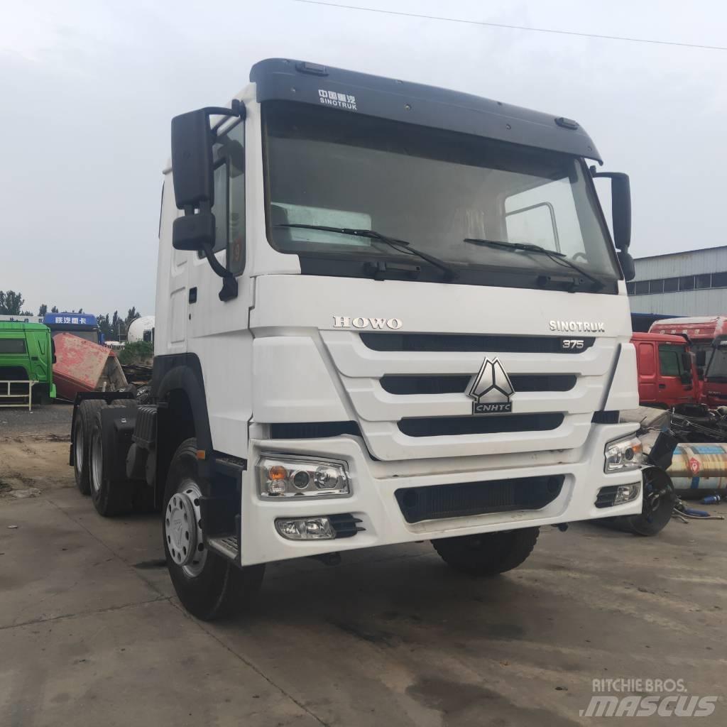 Howo 375 牵引车