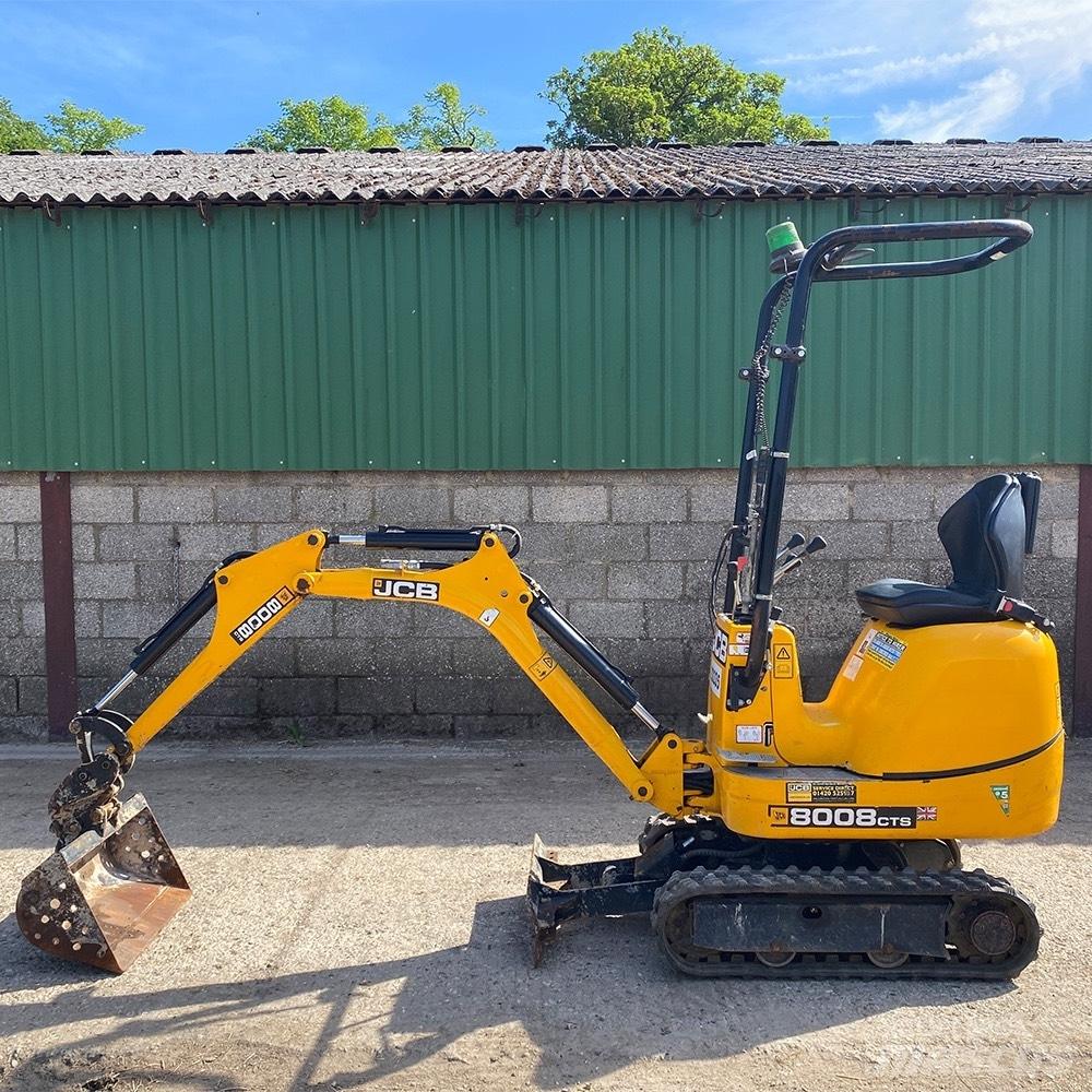 JCB 8008 小型挖掘机