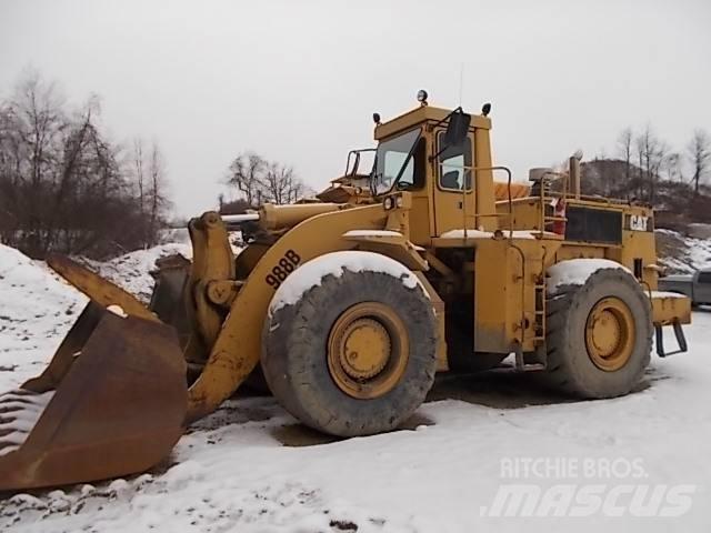 CAT 988 B 轮式装载机