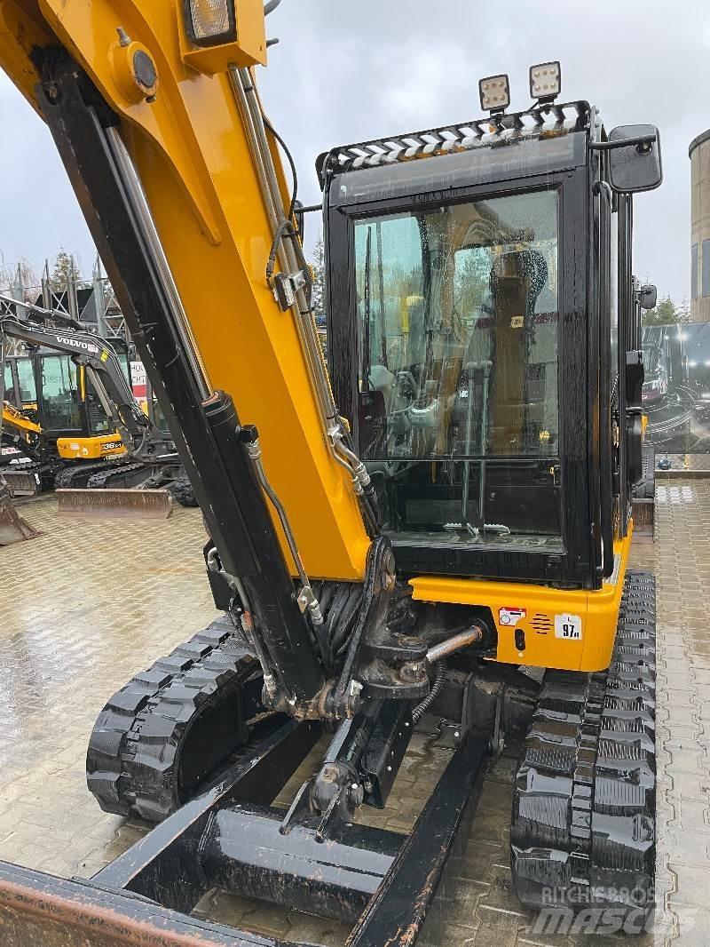 JCB 65R-1 小型挖掘机