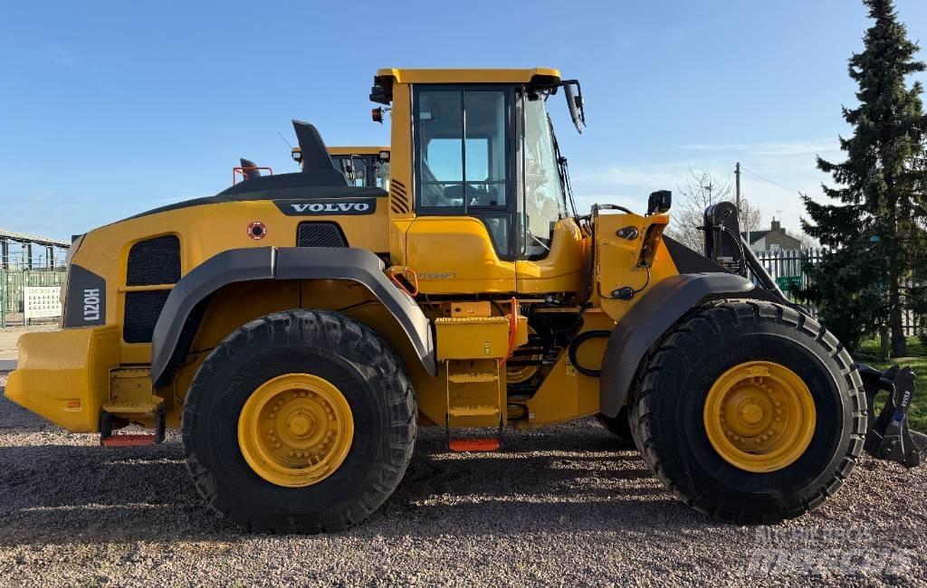 Volvo L 120 H 轮式装载机