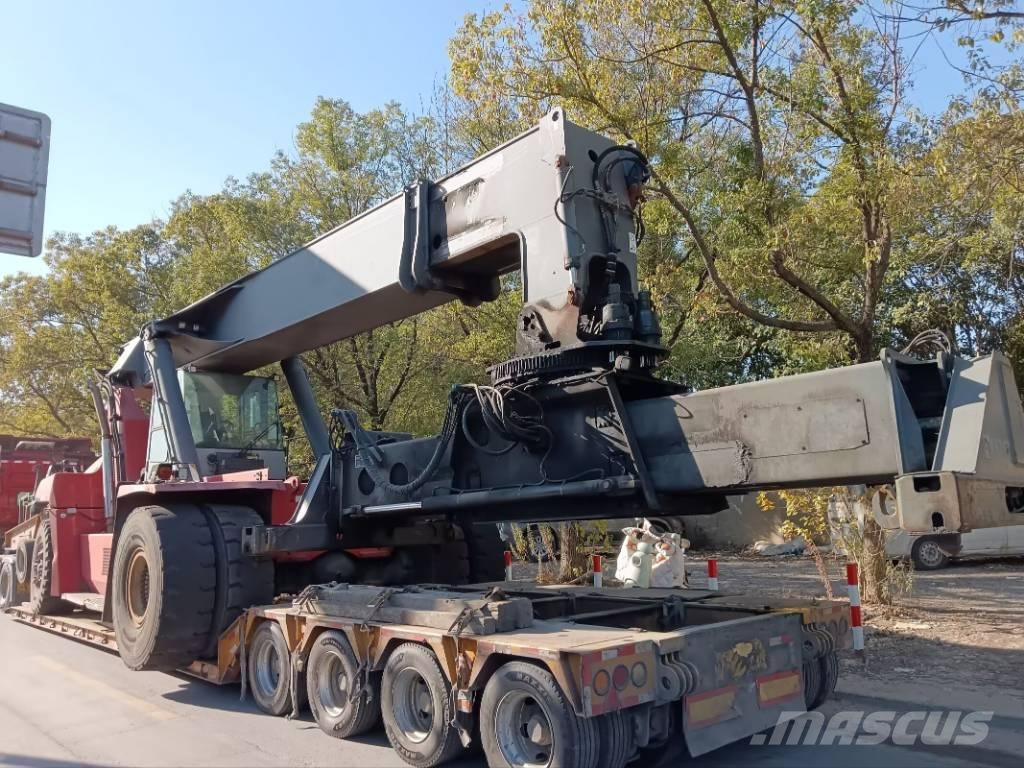 Kalmar DRT 450 正面吊