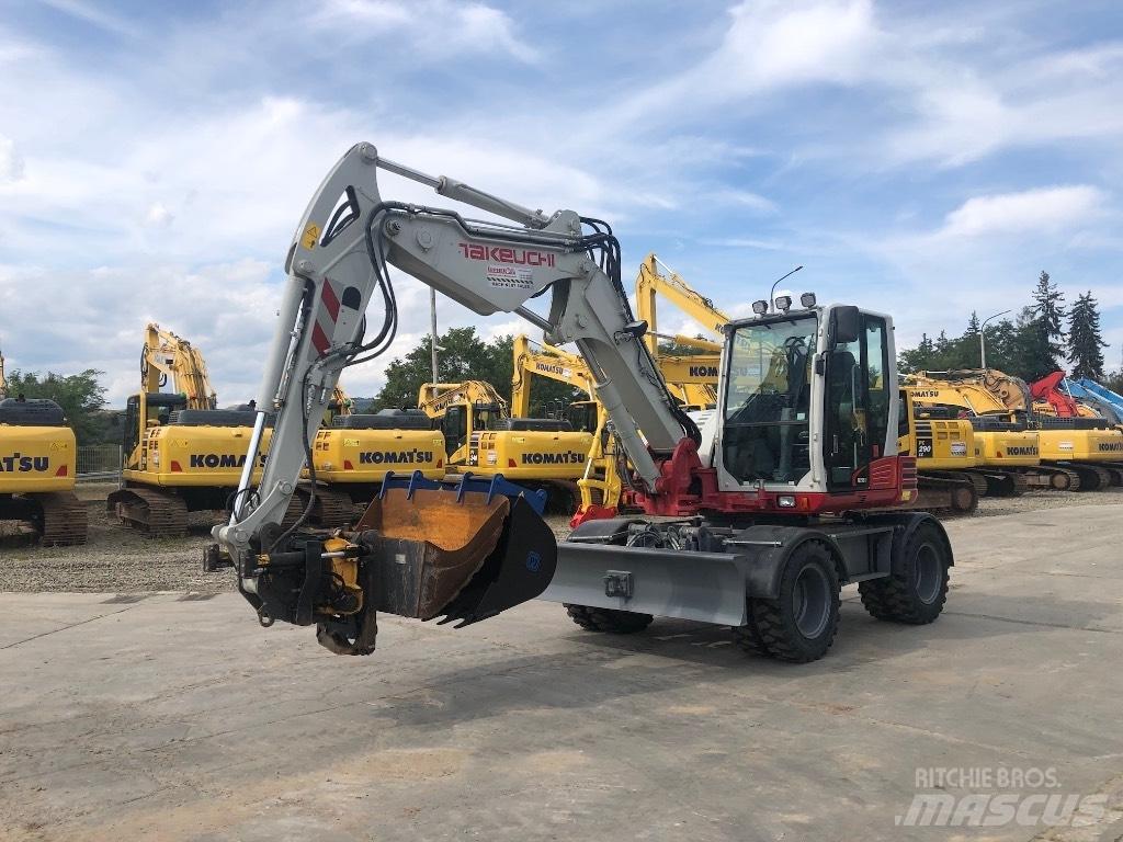 Takeuchi TB295W 轮式挖掘机