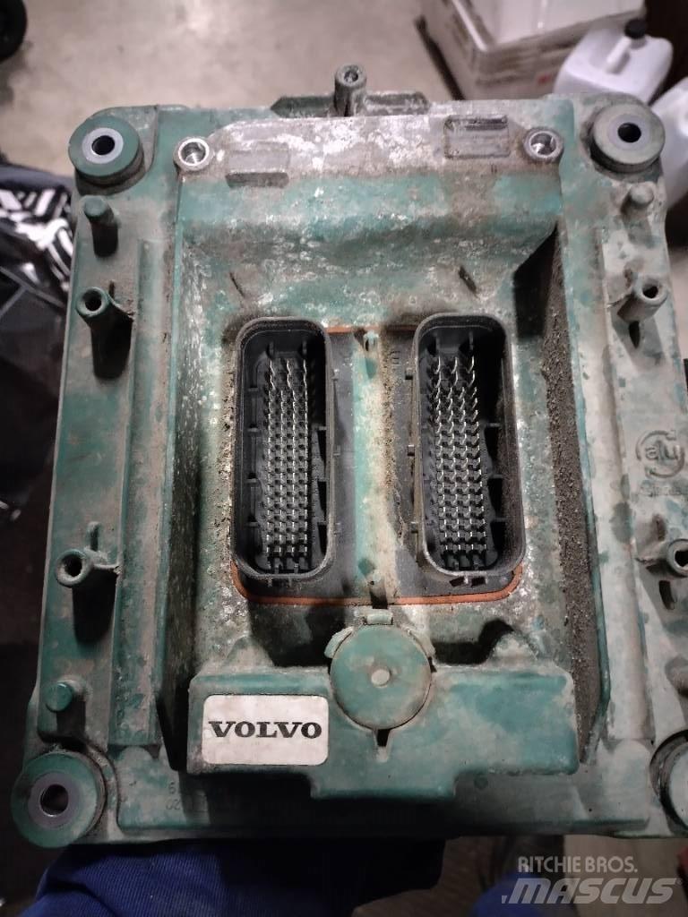 Volvo Moottori ecu 电子设备