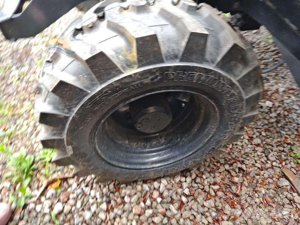 Hyundai Robex 60 轮式挖掘机