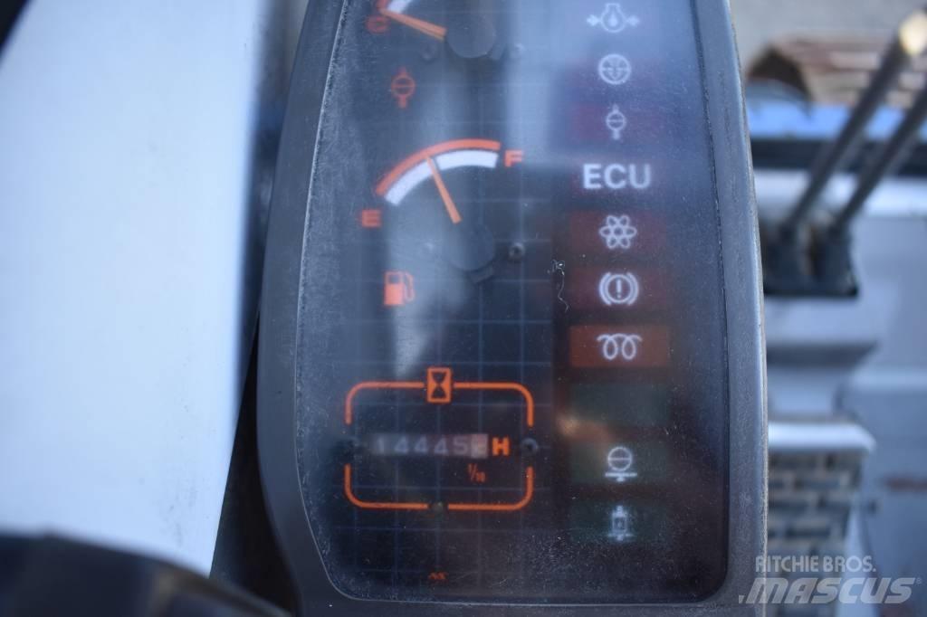 Hitachi SCX700 履带起重机