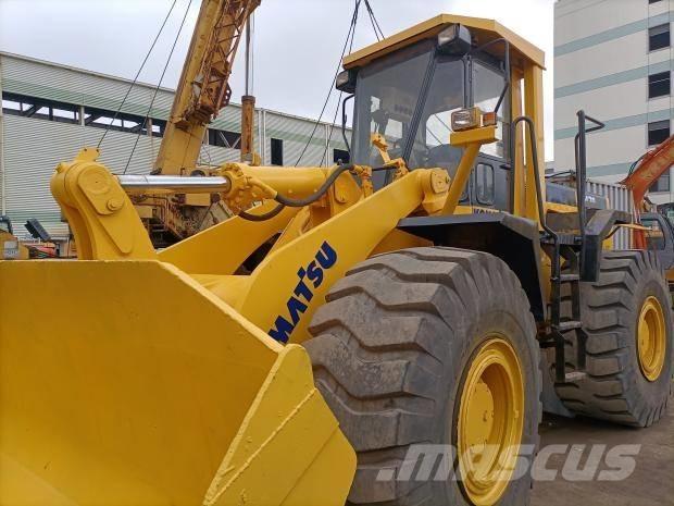 Komatsu WA470 轮式装载机