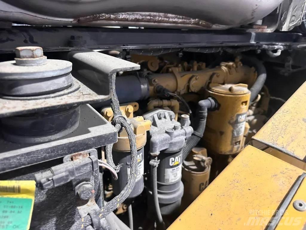CAT 950M 轮式装载机