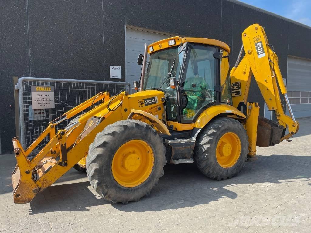 JCB 3CX 反铲装载机