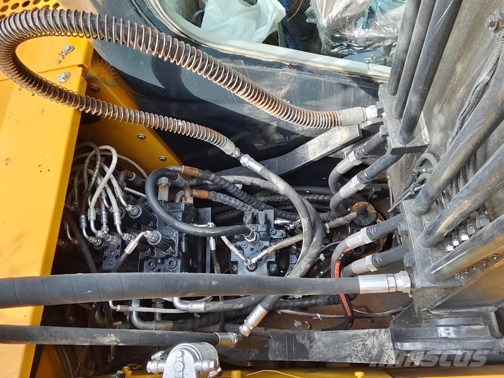 Hyundai Robex 150W 轮式挖掘机