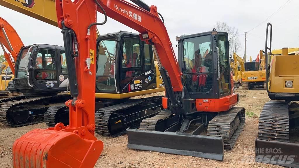 Kubota KX 165 履带挖掘机