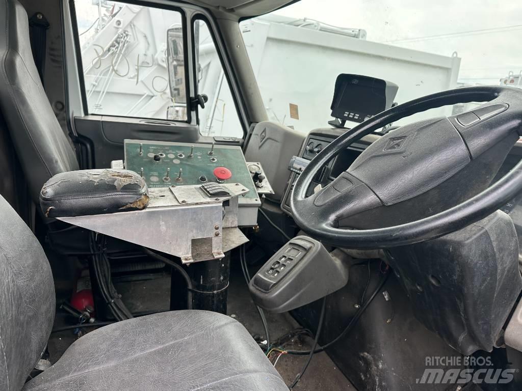 International 7500 垃圾车