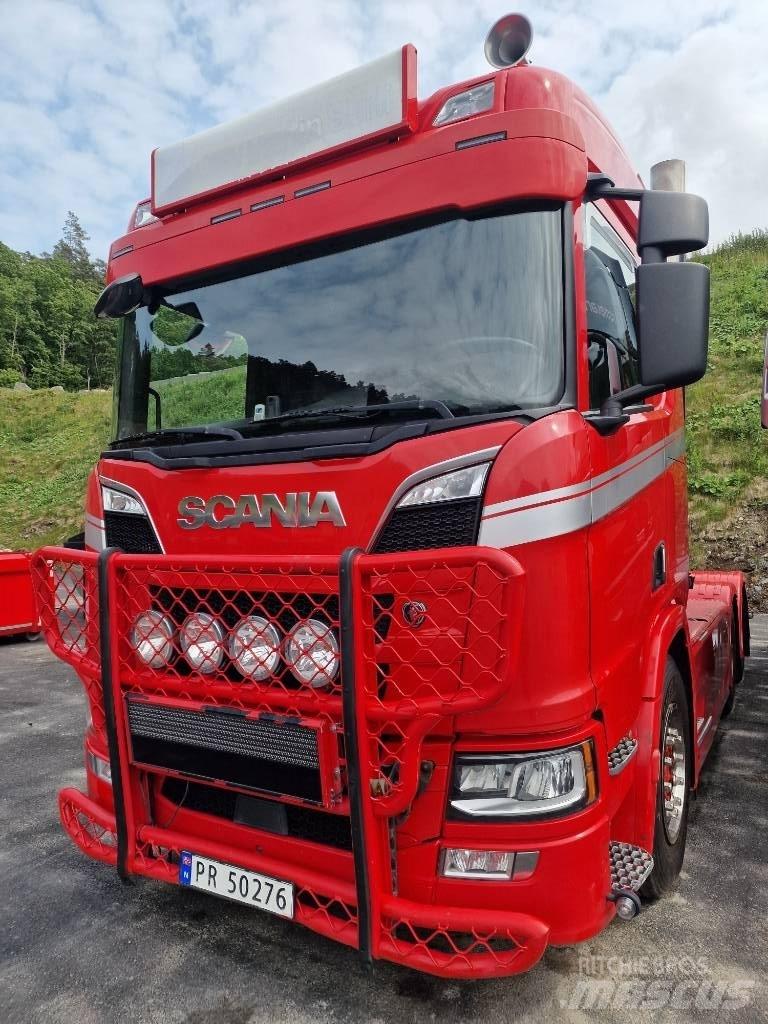 Scania R 730 牵引车