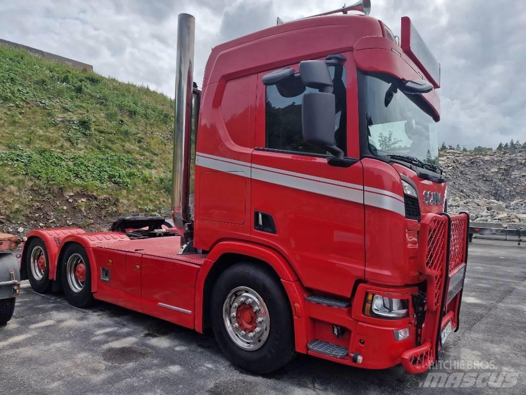 Scania R 730 牵引车