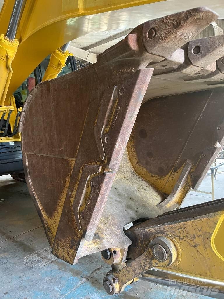 Komatsu PC 450 LC-8 履带挖掘机