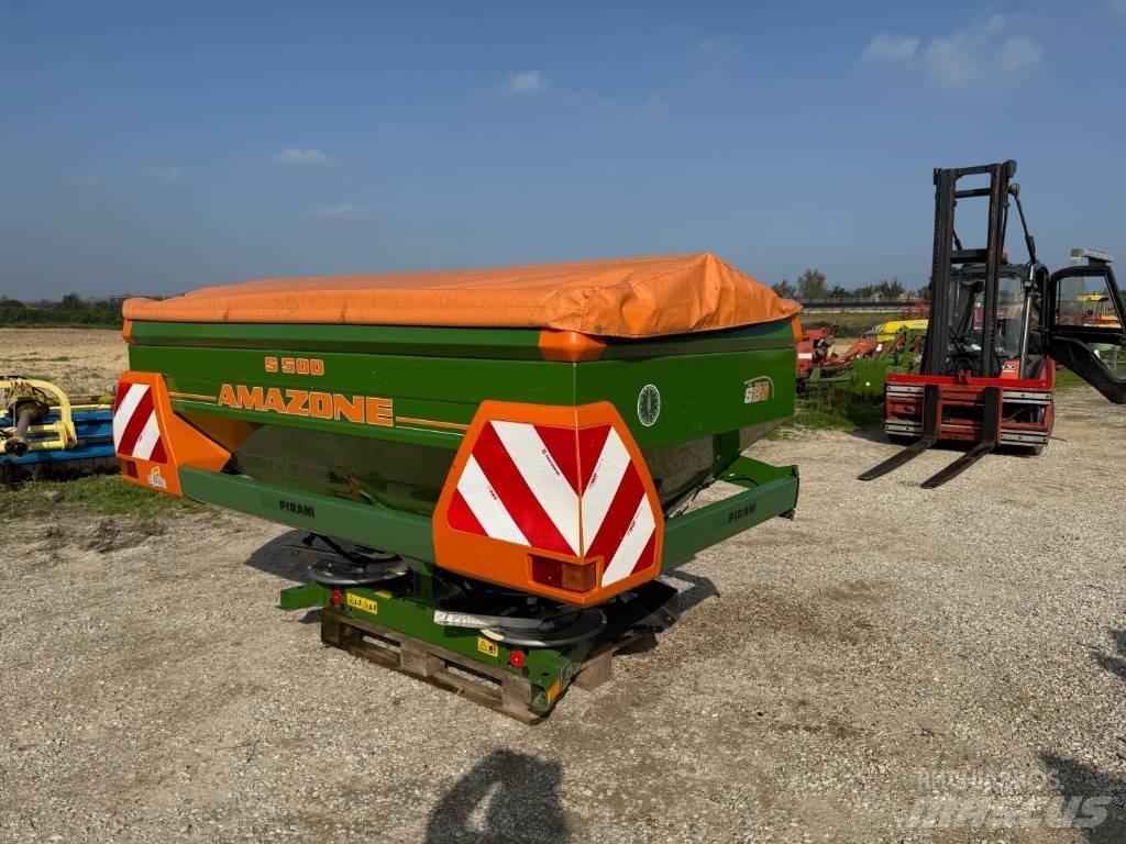 Amazone ZA-M 1500 矿物肥料撒播机