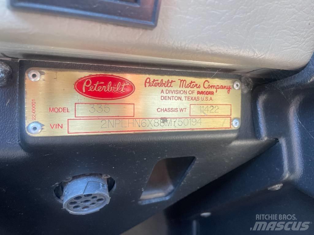 Peterbilt 335 自卸式货车