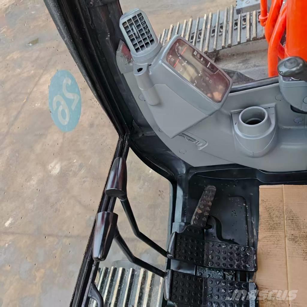 Hitachi ZX 350 履带挖掘机