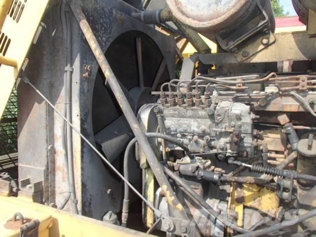 Komatsu WA 380-1L 轮式装载机