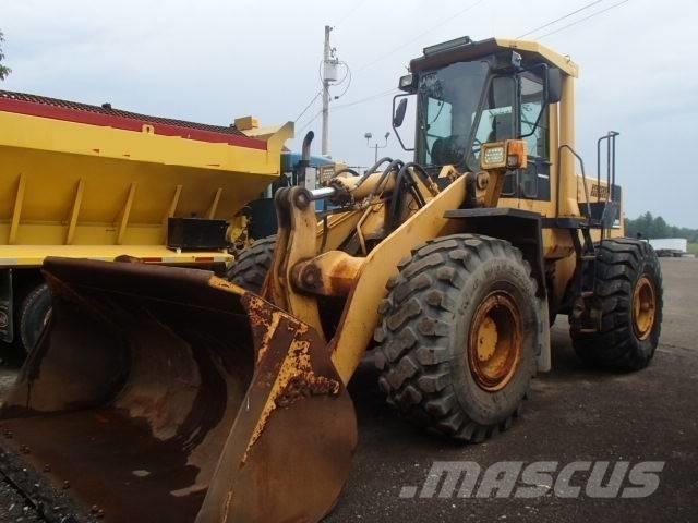 Komatsu WA 380-1L 轮式装载机