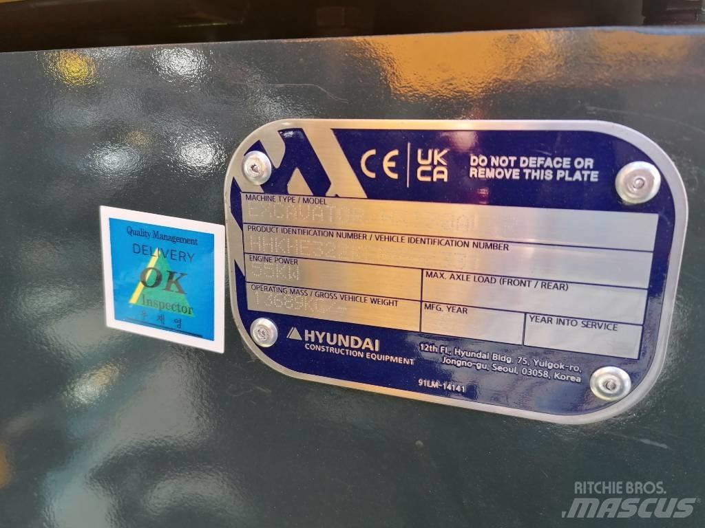 Hyundai HX130ALCR 履带挖掘机