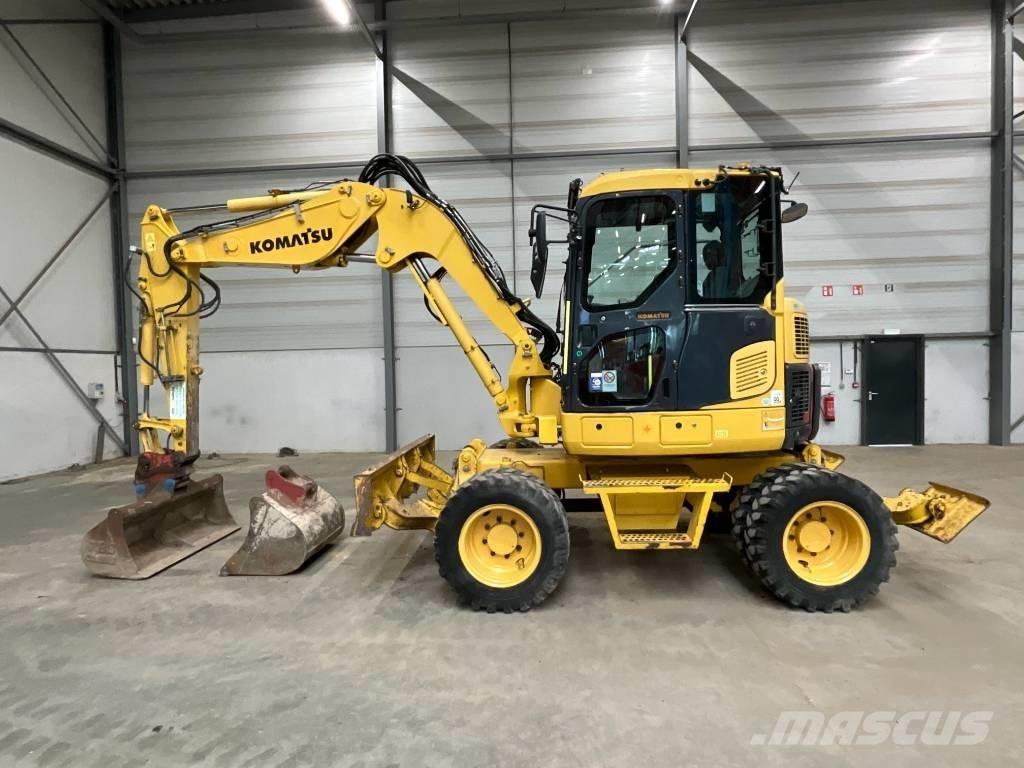 Komatsu PW 98 MR-8 轮式挖掘机