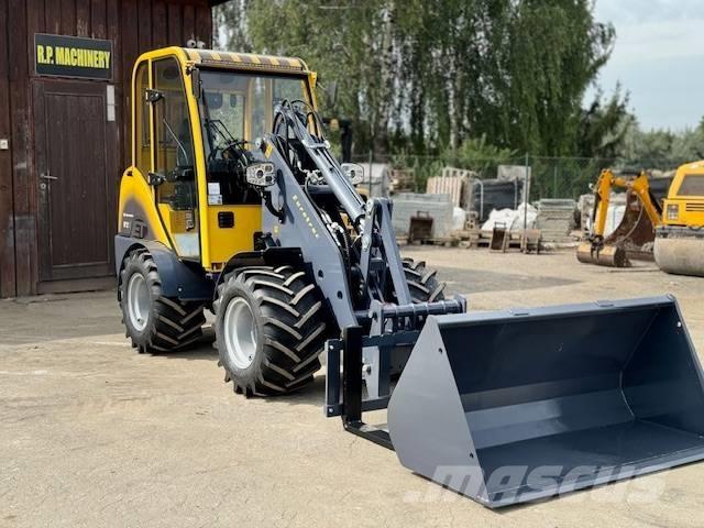 Eurotrac W12 轮式装载机