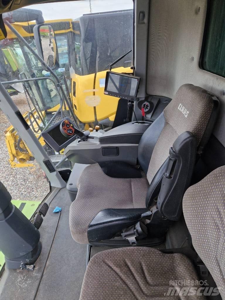 CLAAS Lexion 670 联合收割机