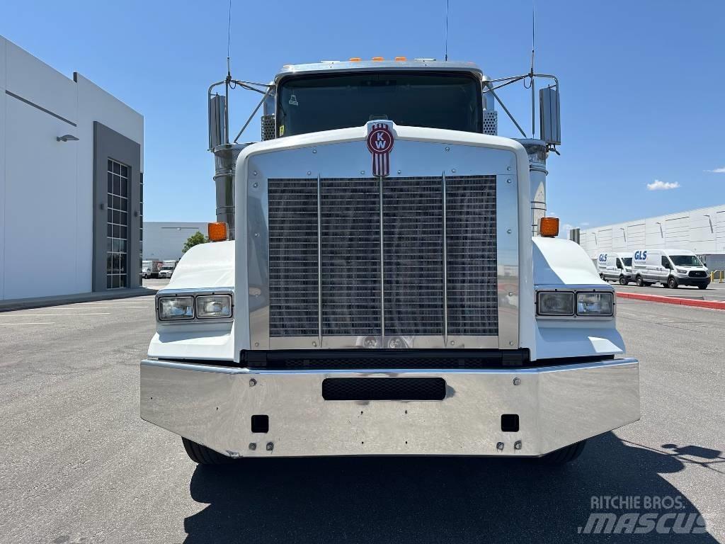Kenworth T800 平板车