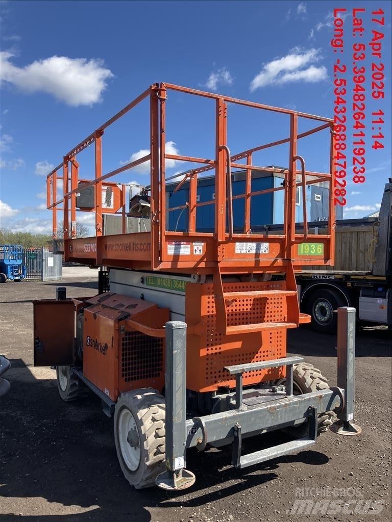 Snorkel S 3370 RT 剪叉式升降机
