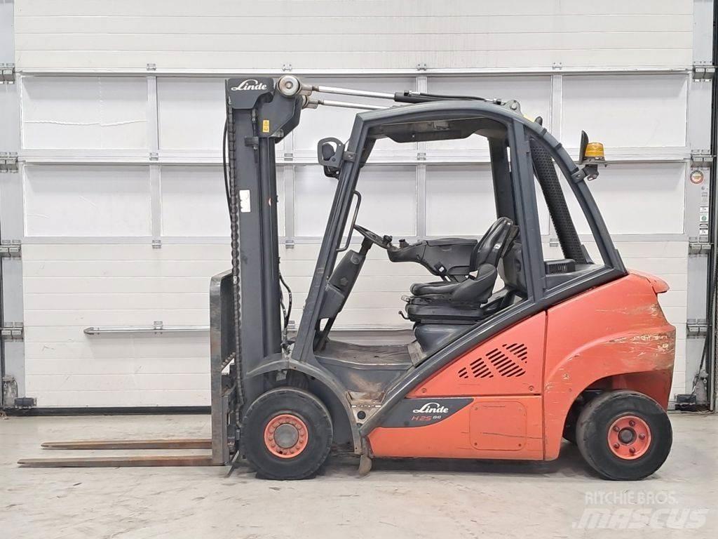 Linde H25D-02 柴油叉车
