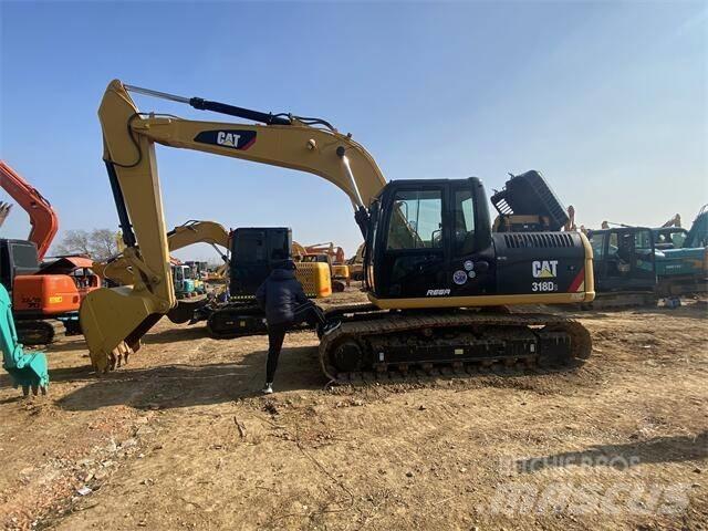 CAT 318D2 履带挖掘机