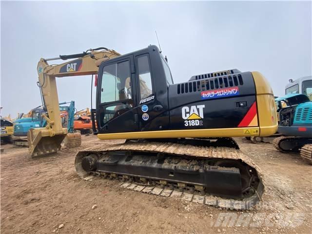 CAT 318D2 履带挖掘机