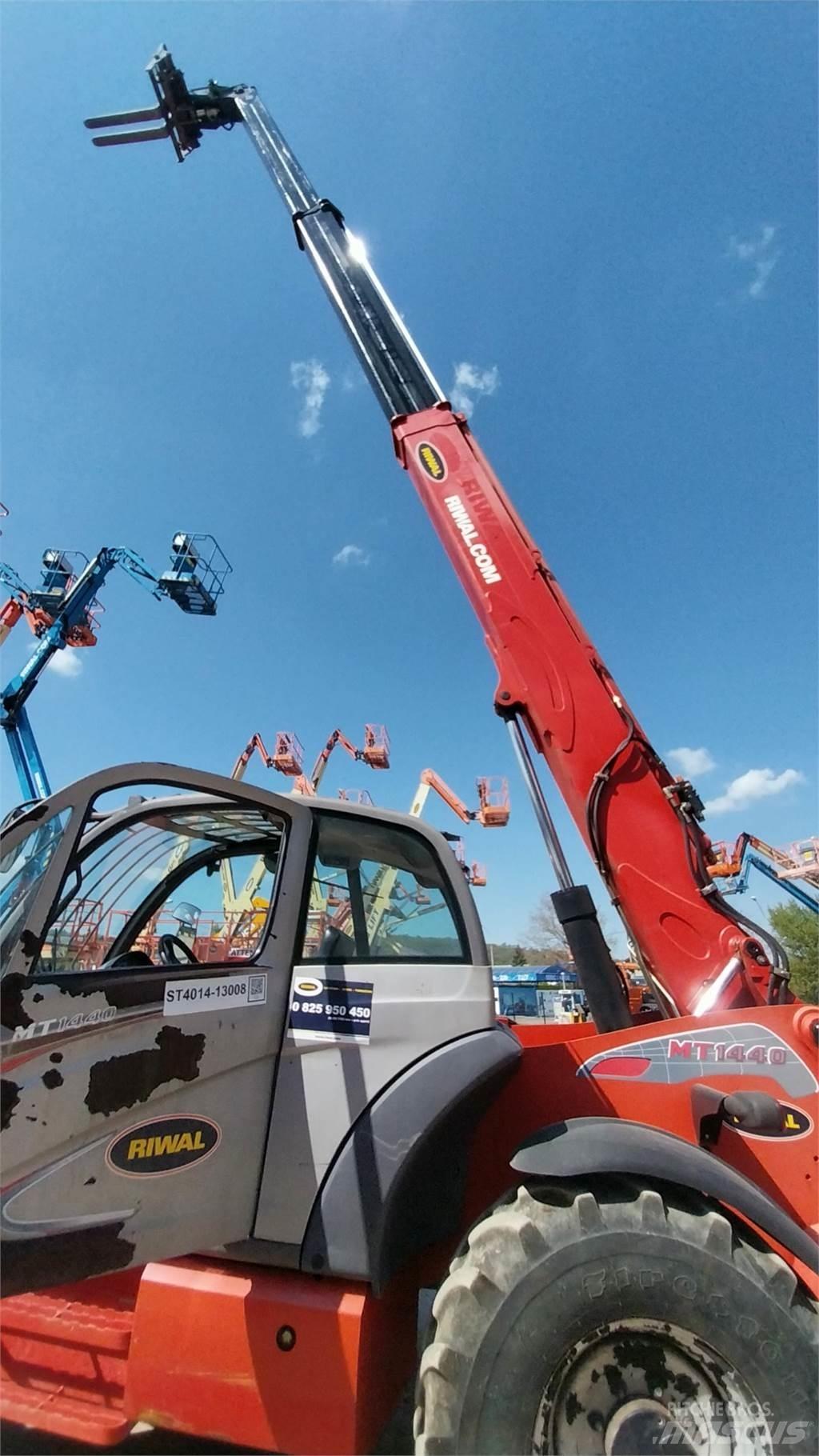 Manitou MT1440 伸缩臂叉装车|叉装车