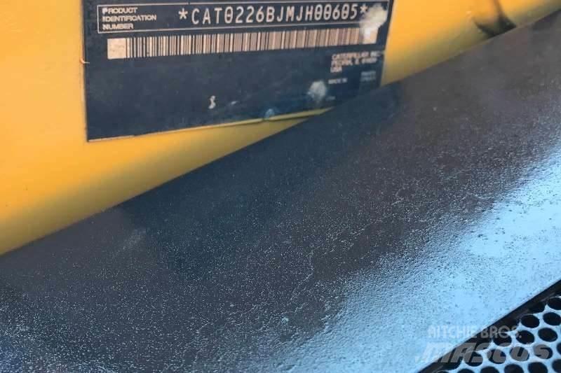 CAT 226B 其他货车