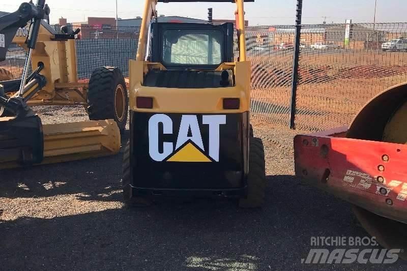 CAT 226B 其他货车
