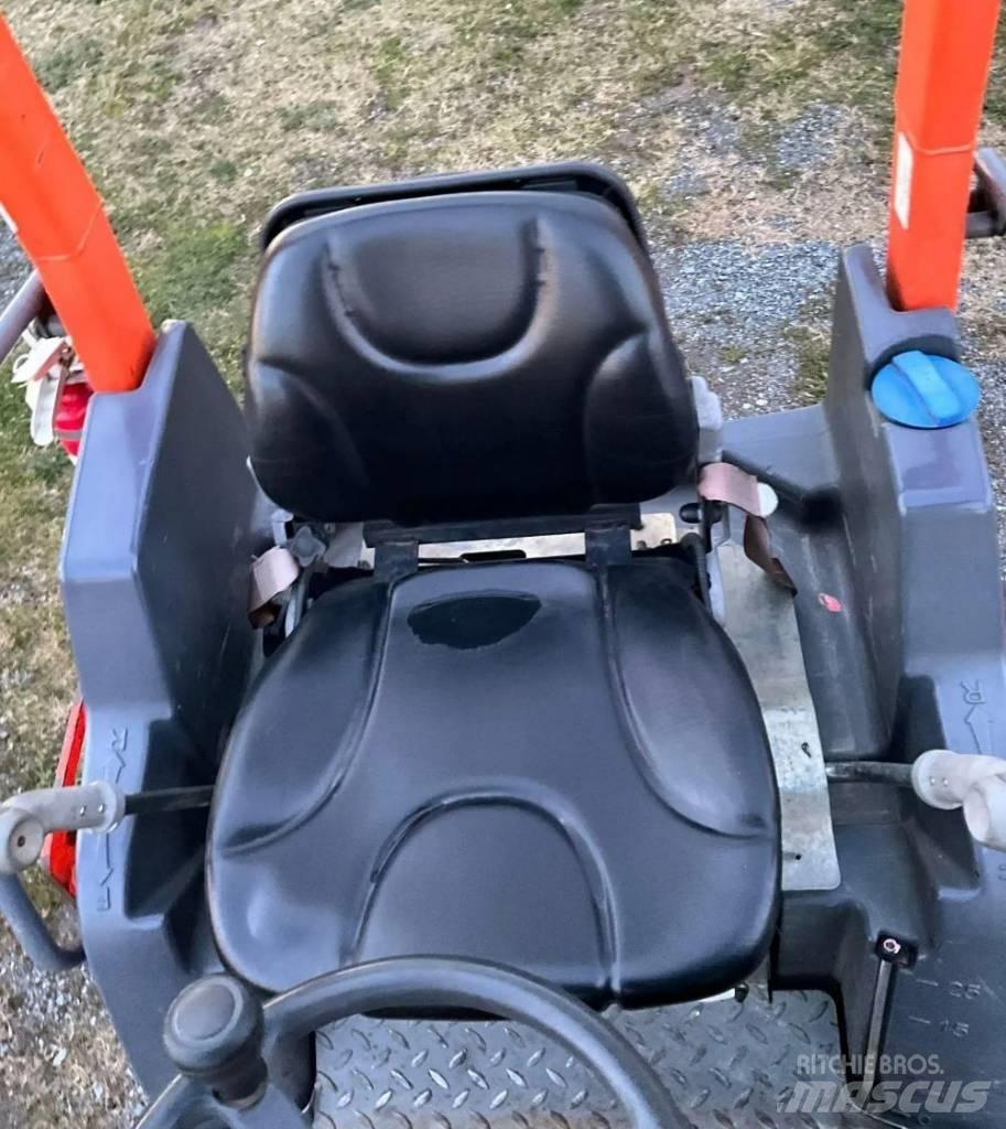 Hamm HD 12 VV 双轮压路机