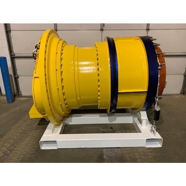 Komatsu 730 E 铰接式自卸车