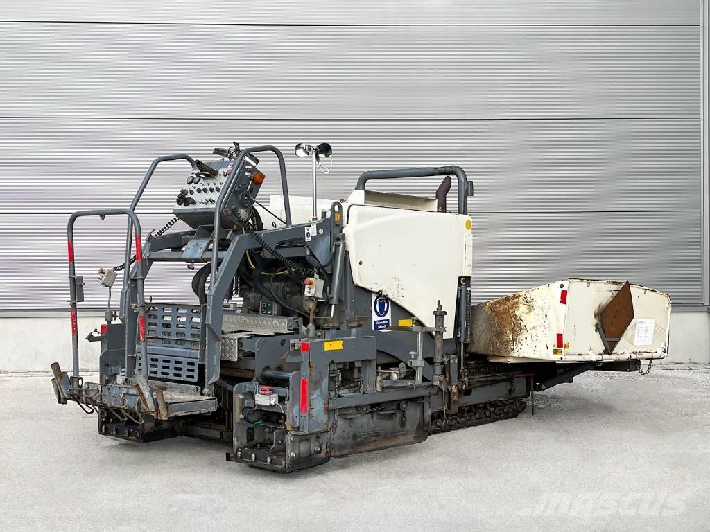 Vögele SUPER 800 沥青摊铺机