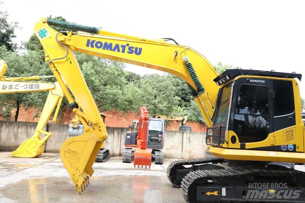 Komatsu PC 200-8 小型挖掘机