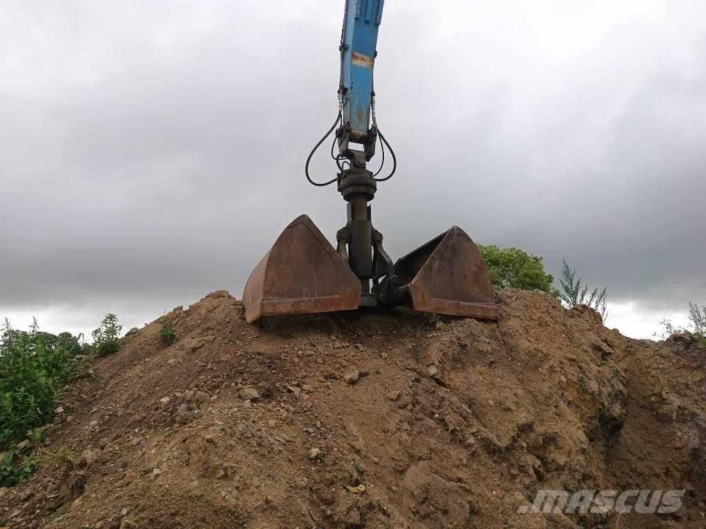 Fuchs MHL 360 工业挖掘机