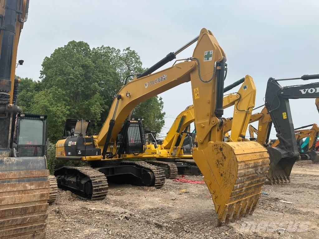 CAT 340D2 履带挖掘机