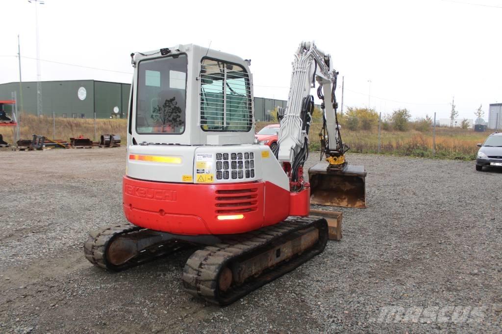 Takeuchi TB 153 FR 小型挖掘机
