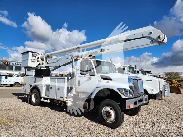 Altec AA755 车载式高空作业车