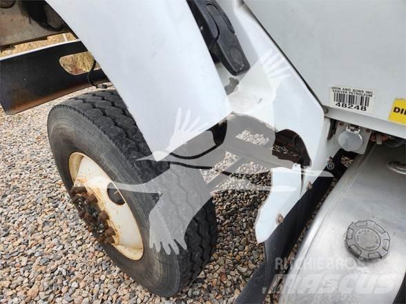 Altec AA755 车载式高空作业车